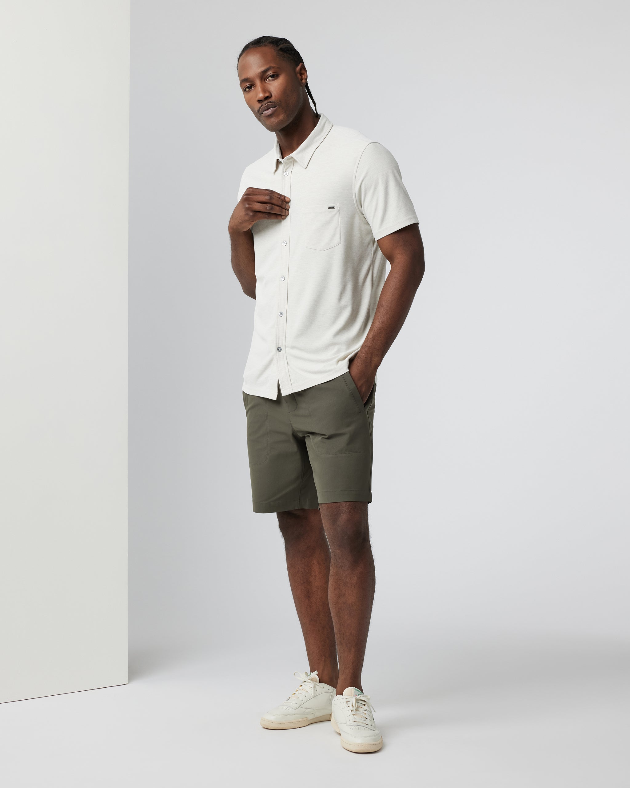 Meta Easy Short | Dark Oregano