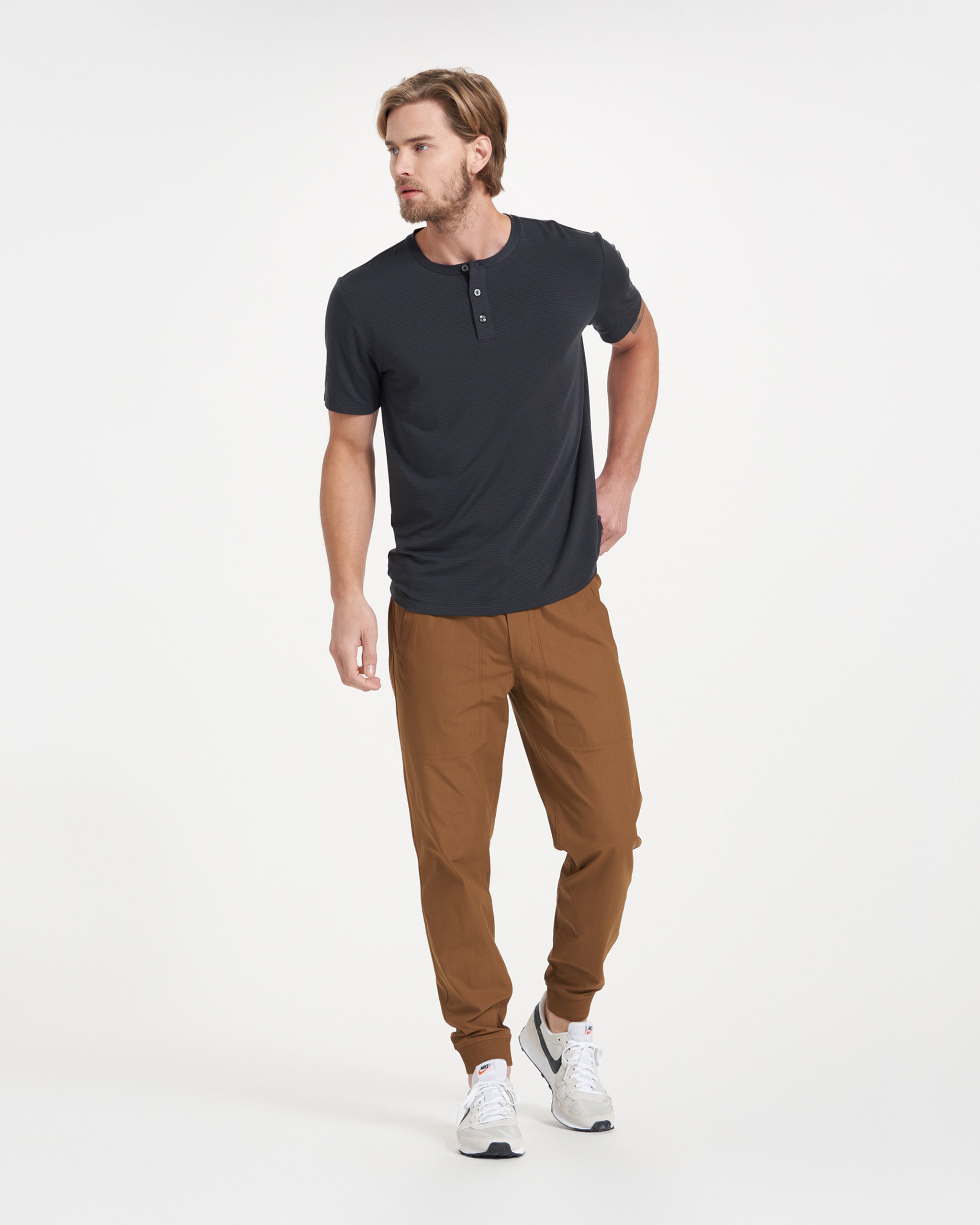 Meta Jogger | Tobacco