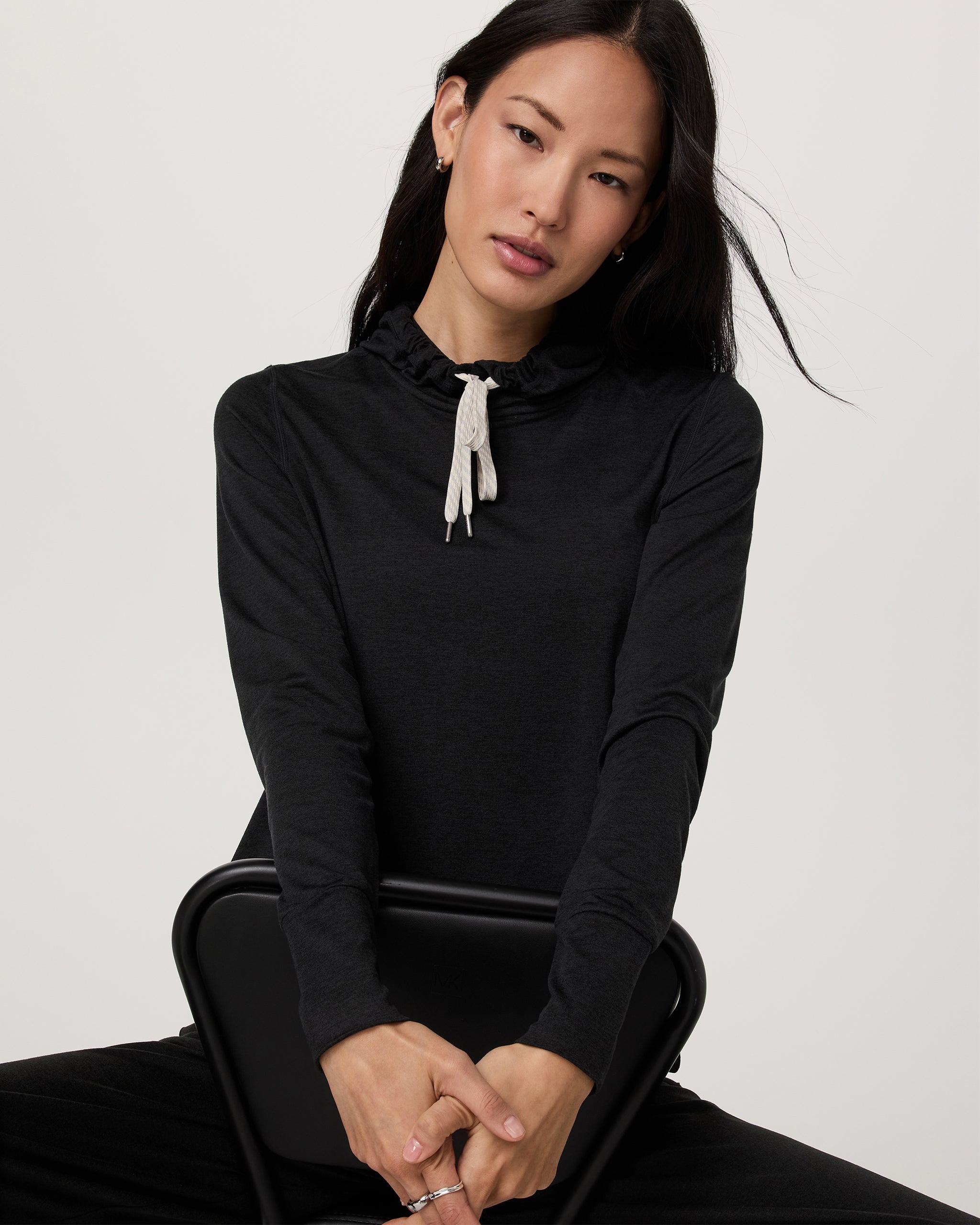 Halo Essential Hoodie | Black Heather