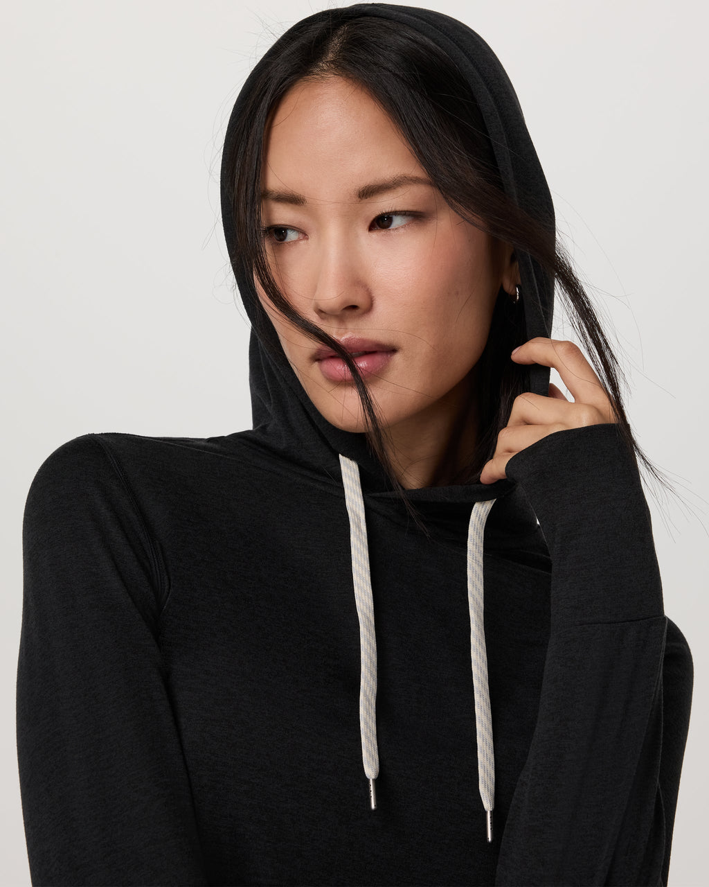 Halo Essential Hoodie | Black Heather