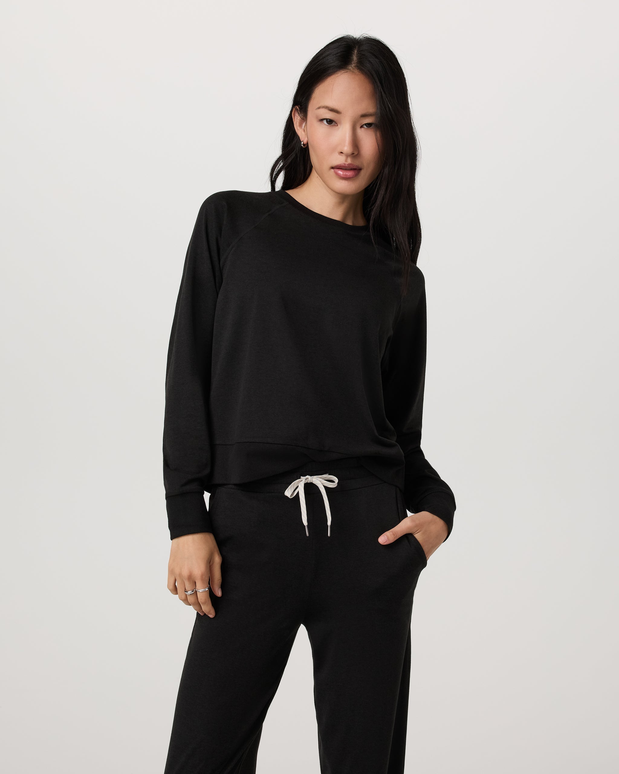 Long Sleeve Halo Crew | Black Heather