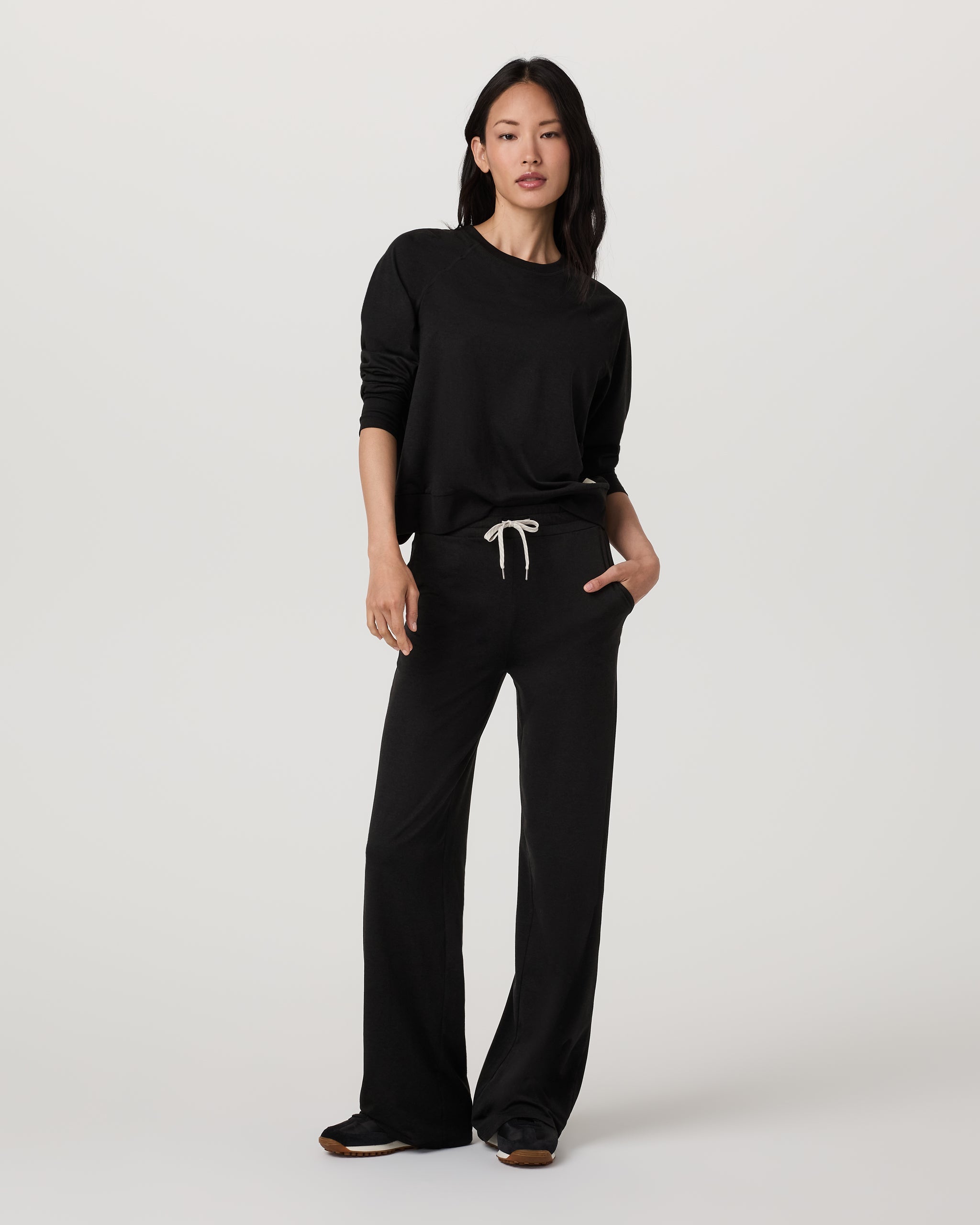 Long Sleeve Halo Crew | Black Heather