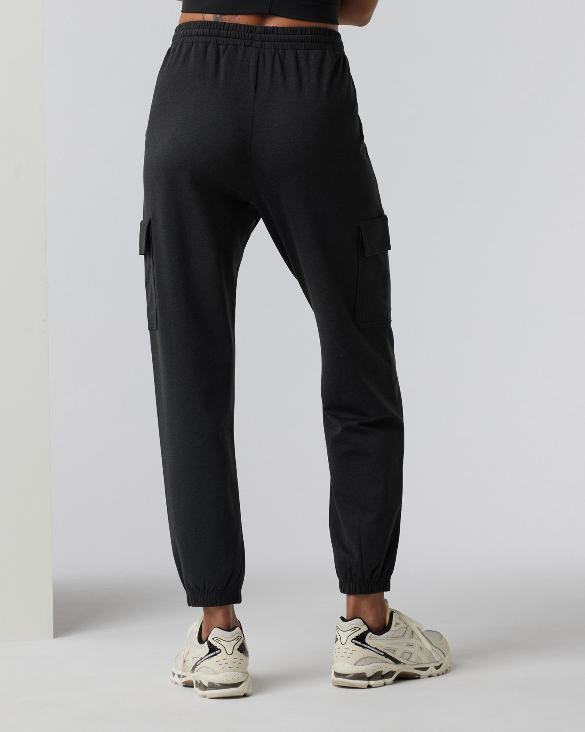 Boyfriend Cargo Sweatpant | Black Heather